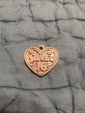 James Avery Sweet 16 Heart Charm Pendant in sterling silver
